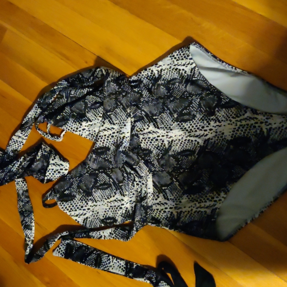 Aerie one piece wrap swimsuit
